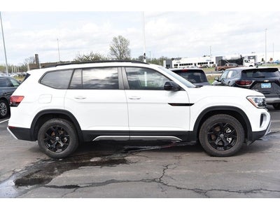 2025 Volkswagen Atlas 2.0T Peak Edition