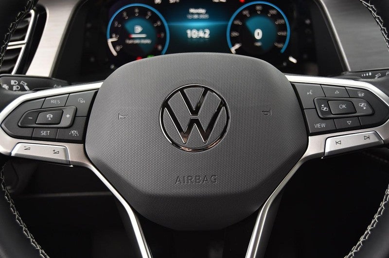 2026 Volkswagen Atlas Cross Sport 2.0T SE FWD