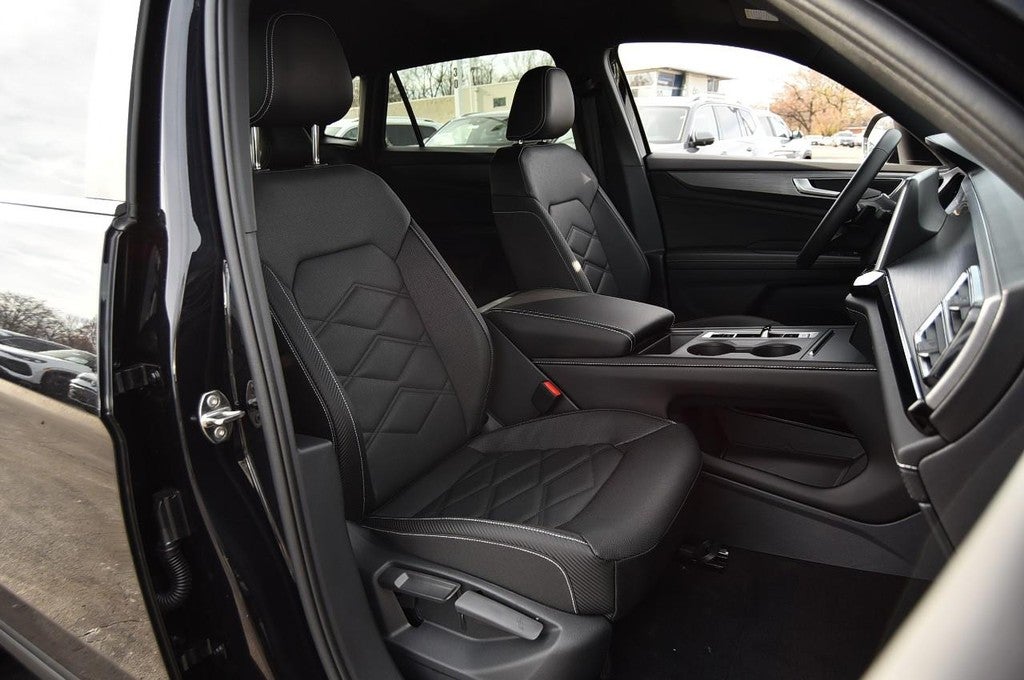 2026 Volkswagen Atlas Cross Sport 2.0T SE FWD