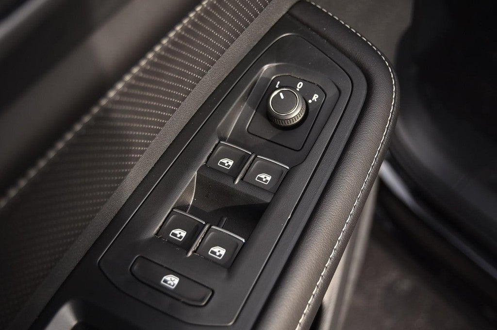 2026 Volkswagen Atlas Cross Sport 2.0T SE FWD