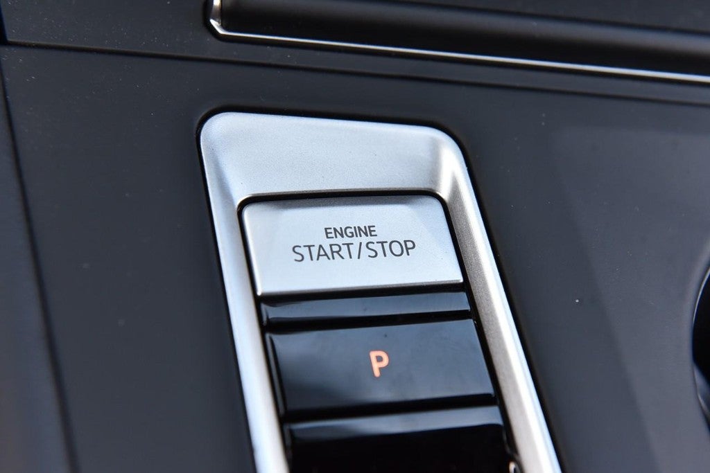 2026 Volkswagen Atlas Cross Sport 2.0T SE FWD