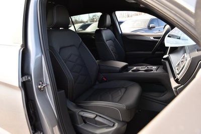 2026 Volkswagen Atlas Cross Sport 2.0T SE FWD