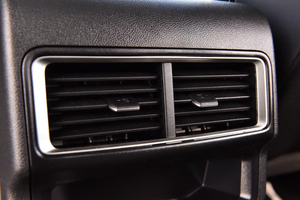 2026 Volkswagen Atlas Cross Sport 2.0T SE FWD