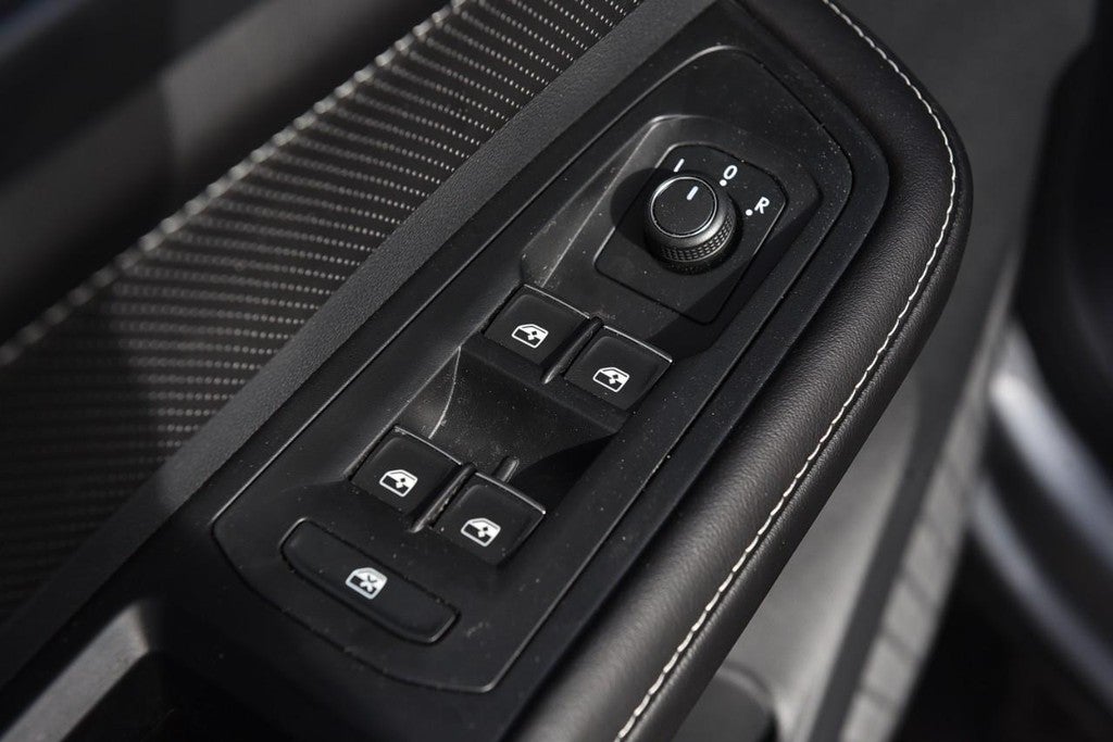 2026 Volkswagen Atlas Cross Sport 2.0T SE FWD