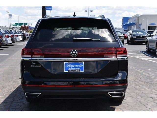 2026 Volkswagen Atlas 2.0T SE