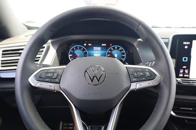 2026 Volkswagen Atlas Cross Sport 2.0T SEL Premium R-Line