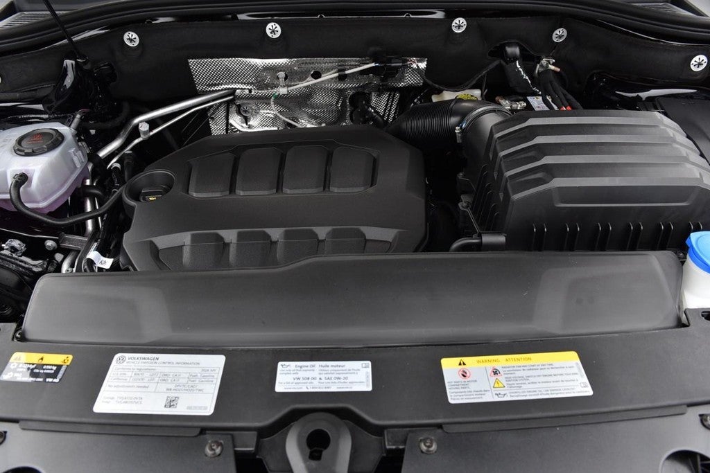 2026 Volkswagen Atlas Cross Sport 2.0T SEL Premium R-Line 4MOTION