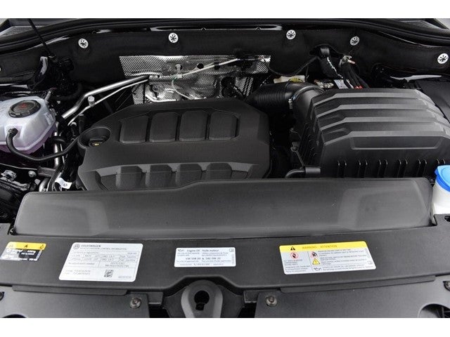 2026 Volkswagen Atlas Cross Sport 2.0T SEL Premium R-Line 4MOTION