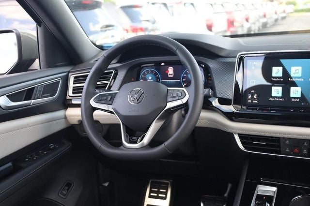 2026 Volkswagen Atlas Cross Sport 2.0T SEL Premium R-Line