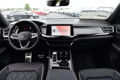 2026 Volkswagen Atlas Cross Sport 2.0T SEL Premium R-Line