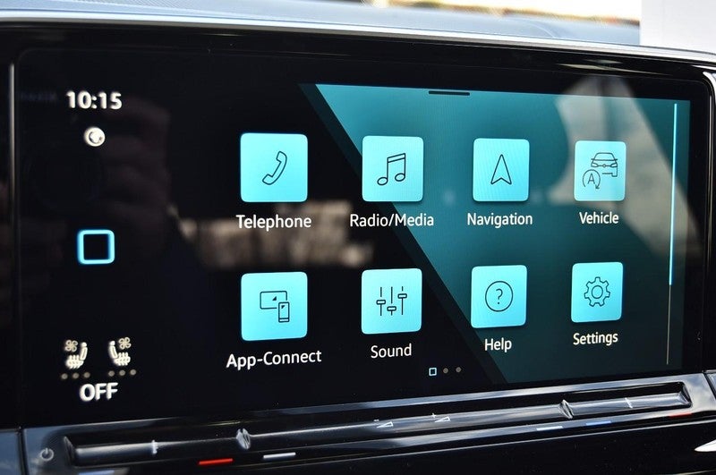 2026 Volkswagen Atlas Cross Sport 2.0T SEL Premium R-Line 4MOTION