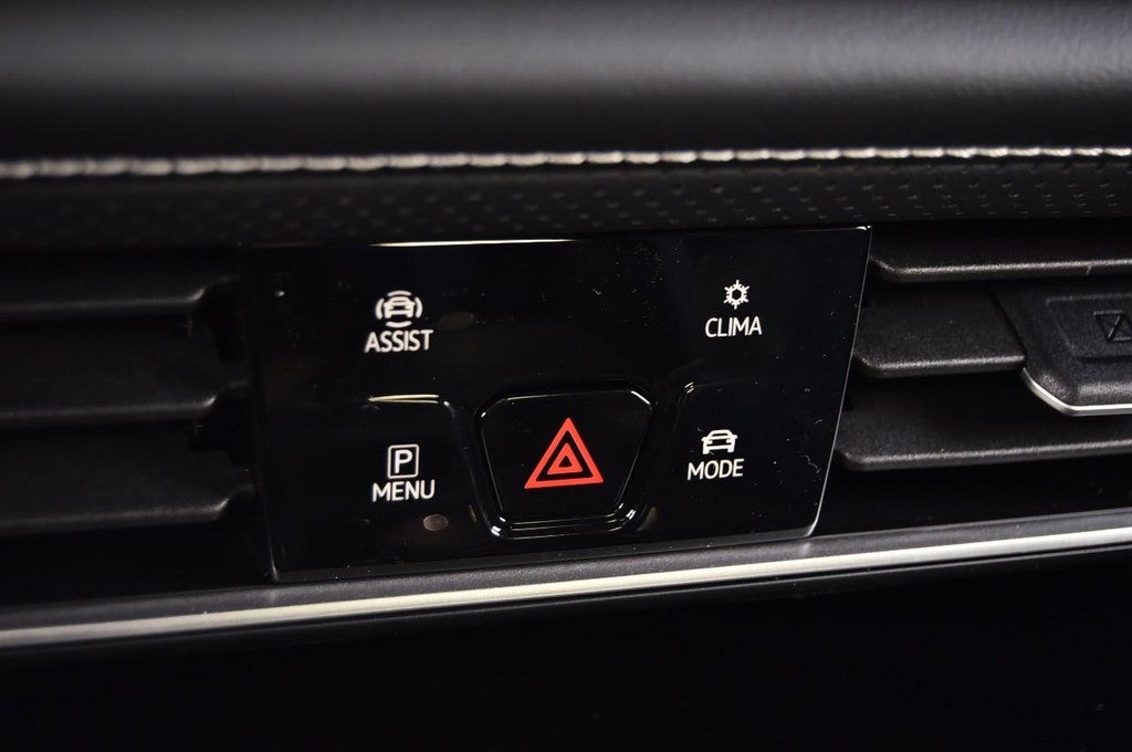 2026 Volkswagen Atlas Cross Sport 2.0T SEL Premium R-Line 4MOTION