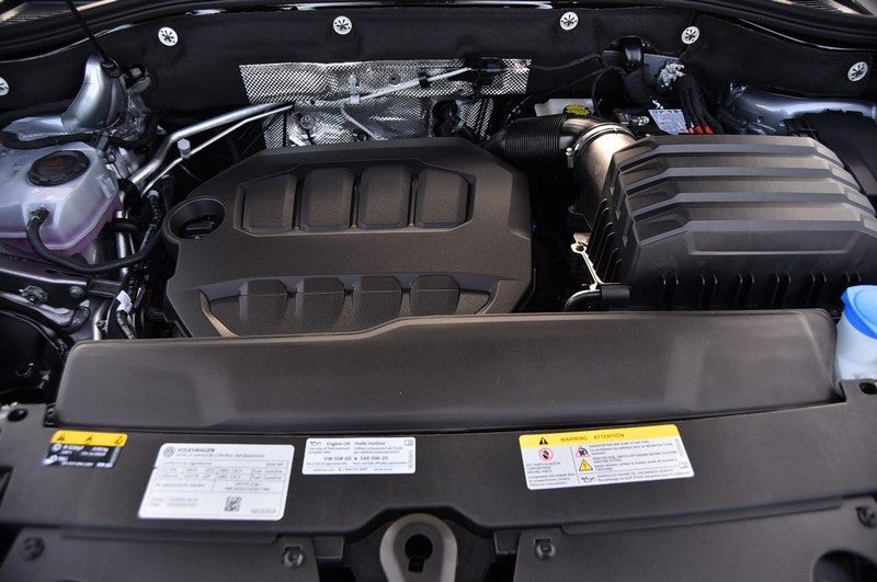 2026 Volkswagen Atlas Cross Sport 2.0T SEL Premium R-Line 4MOTION