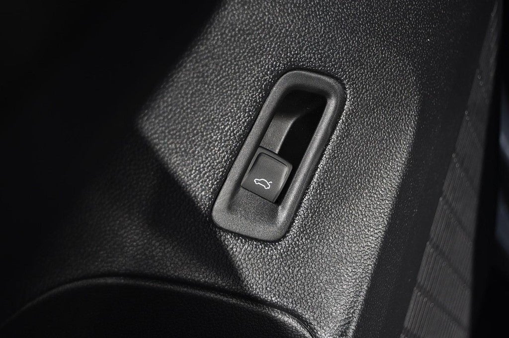 2026 Volkswagen Atlas Cross Sport 2.0T SEL Premium R-Line 4MOTION