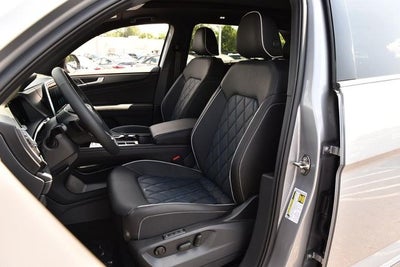 2026 Volkswagen Atlas Cross Sport 2.0T SEL Premium R-Line