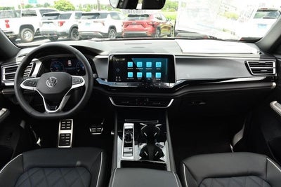 2026 Volkswagen Atlas Cross Sport 2.0T SEL Premium R-Line