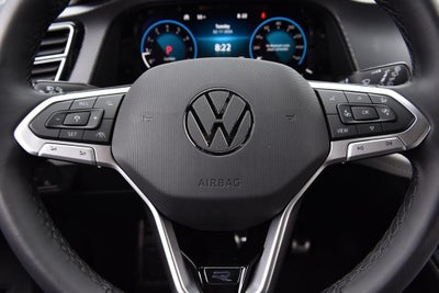 2026 Volkswagen Atlas Cross Sport 2.0T SEL Premium R-Line 4MOTION