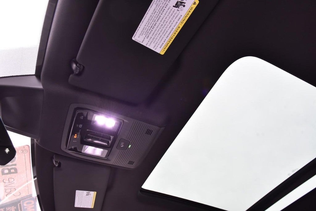 2026 Volkswagen Atlas Cross Sport 2.0T SEL Premium R-Line 4MOTION