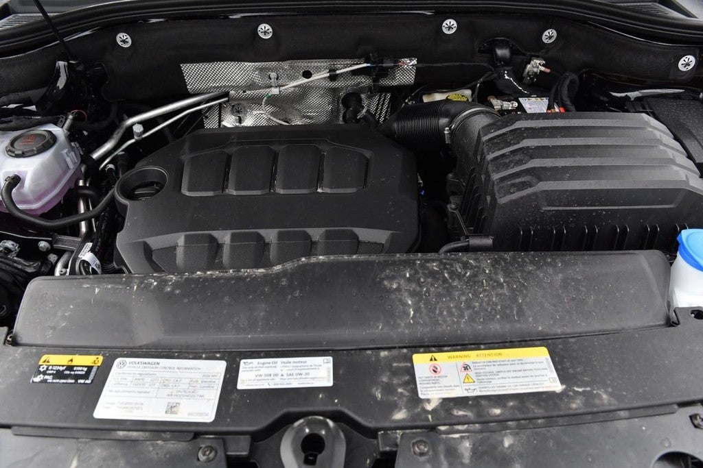 2026 Volkswagen Atlas Cross Sport 2.0T SEL Premium R-Line 4MOTION