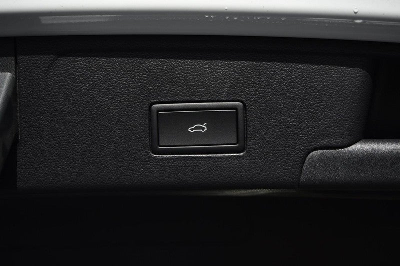 2026 Volkswagen Atlas Cross Sport 2.0T SEL Premium R-Line 4MOTION