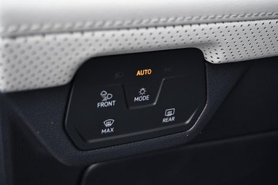 2026 Volkswagen Atlas Cross Sport 2.0T SEL Premium R-Line 4MOTION