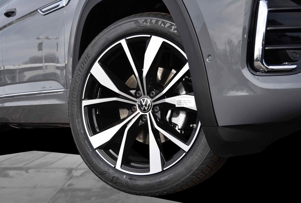 2026 Volkswagen Atlas Cross Sport 2.0T SEL Premium R-Line 4MOTION