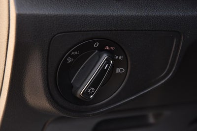 2023 Volkswagen Atlas Cross Sport 3.6L V6 SEL Premium R-Line 4MOTION