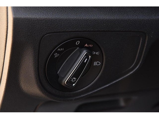 2023 Volkswagen Atlas Cross Sport 3.6L V6 SEL Premium R-Line 4MOTION