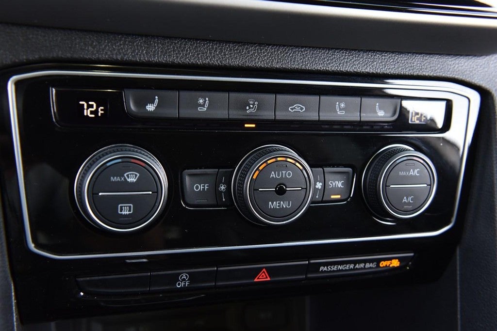 2023 Volkswagen Atlas Cross Sport 3.6L V6 SEL Premium R-Line 4MOTION