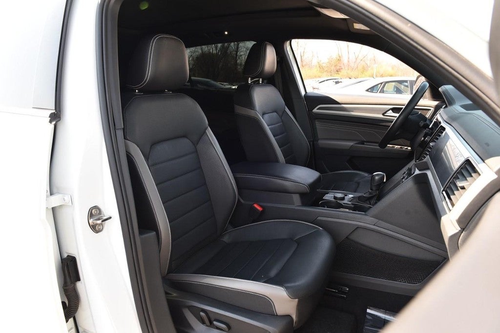 2023 Volkswagen Atlas Cross Sport 3.6L V6 SEL Premium R-Line 4MOTION