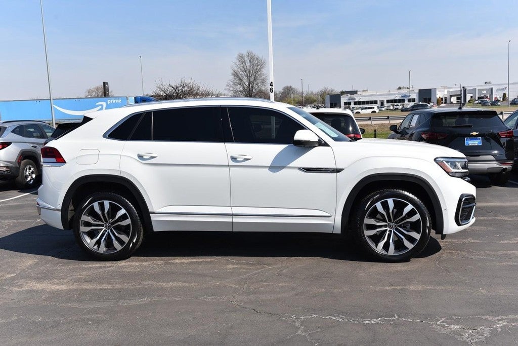 2023 Volkswagen Atlas Cross Sport 3.6L V6 SEL Premium R-Line 4MOTION