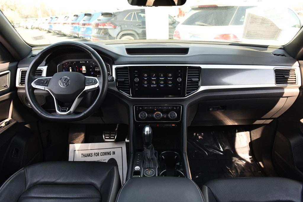 2023 Volkswagen Atlas Cross Sport 3.6L V6 SEL Premium R-Line 4MOTION