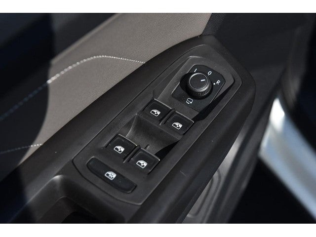 2023 Volkswagen Atlas Cross Sport 3.6L V6 SEL Premium R-Line 4MOTION