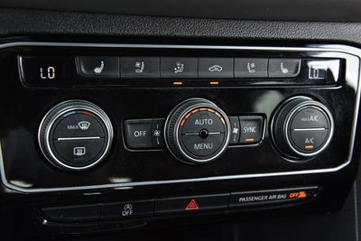 2023 Volkswagen Atlas Cross Sport 3.6L V6 SEL Premium R-Line