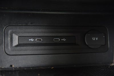 2023 Volkswagen Atlas Cross Sport 3.6L V6 SEL Premium R-Line