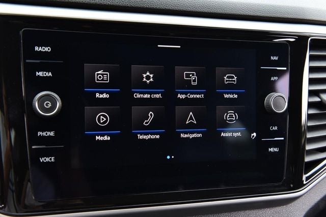 2023 Volkswagen Atlas Cross Sport 3.6L V6 SEL Premium R-Line
