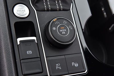 2023 Volkswagen Atlas Cross Sport 3.6L V6 SEL Premium R-Line