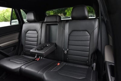 2023 Volkswagen Atlas Cross Sport 3.6L V6 SEL Premium R-Line