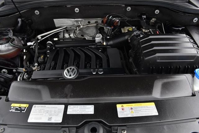2023 Volkswagen Atlas Cross Sport 3.6L V6 SEL Premium R-Line