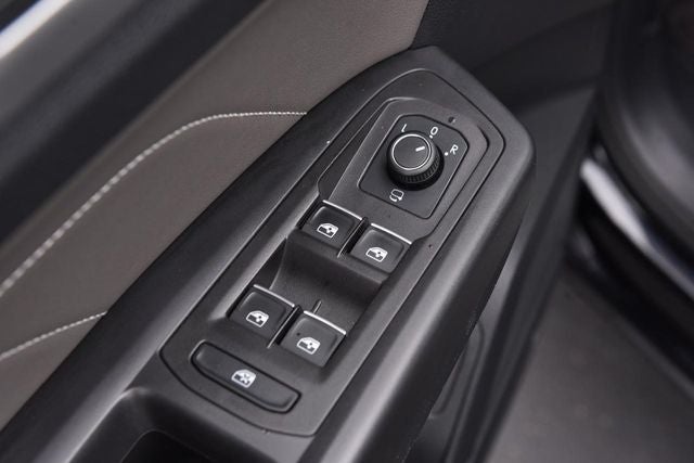 2023 Volkswagen Atlas Cross Sport 3.6L V6 SEL Premium R-Line