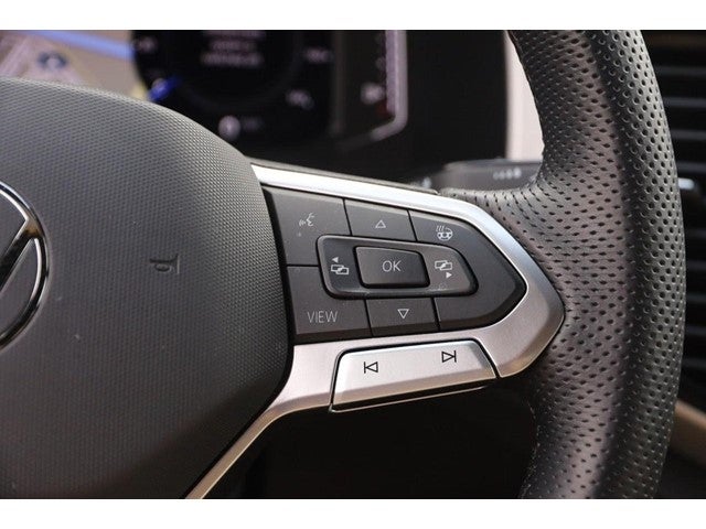 2023 Volkswagen Atlas Cross Sport 3.6L V6 SEL Premium R-Line 4MOTION