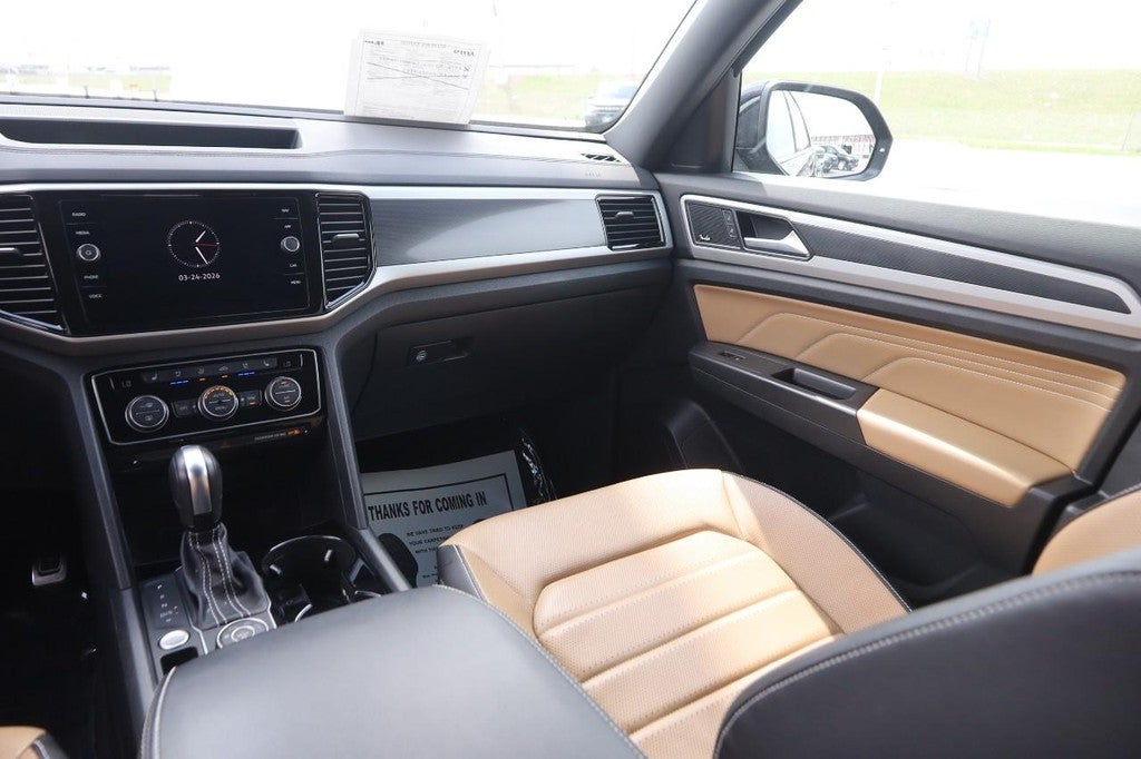 2023 Volkswagen Atlas Cross Sport 3.6L V6 SEL Premium R-Line 4MOTION