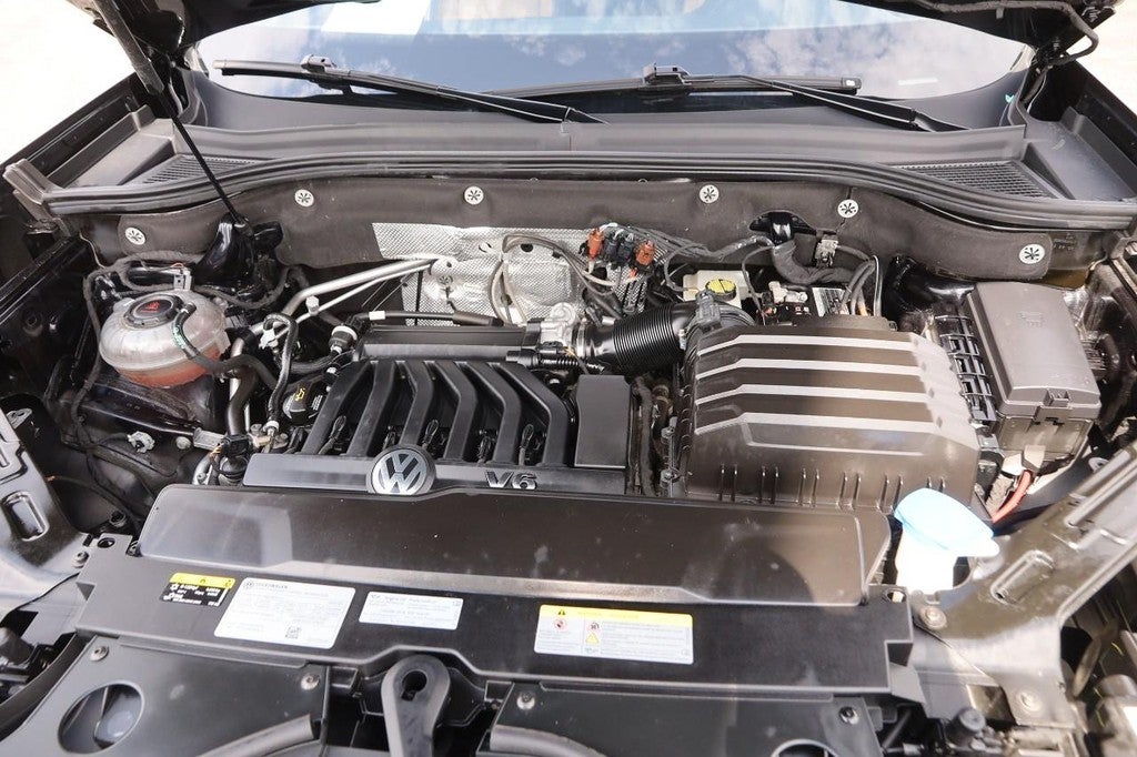 2023 Volkswagen Atlas Cross Sport 3.6L V6 SEL Premium R-Line 4MOTION