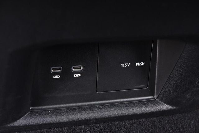 2023 Volkswagen Atlas Cross Sport 3.6L V6 SEL Premium R-Line 4MOTION