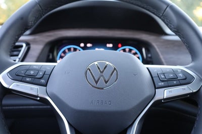 2026 Volkswagen Atlas 2.0T SEL Premium R-Line 4MOTION