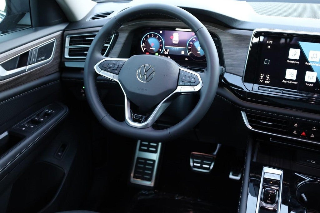 2026 Volkswagen Atlas 2.0T SEL Premium R-Line 4MOTION