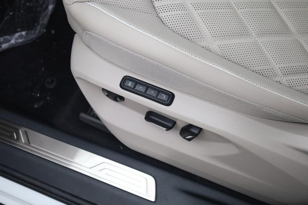 2026 Volkswagen Atlas 2.0T SEL Premium R-Line 4MOTION