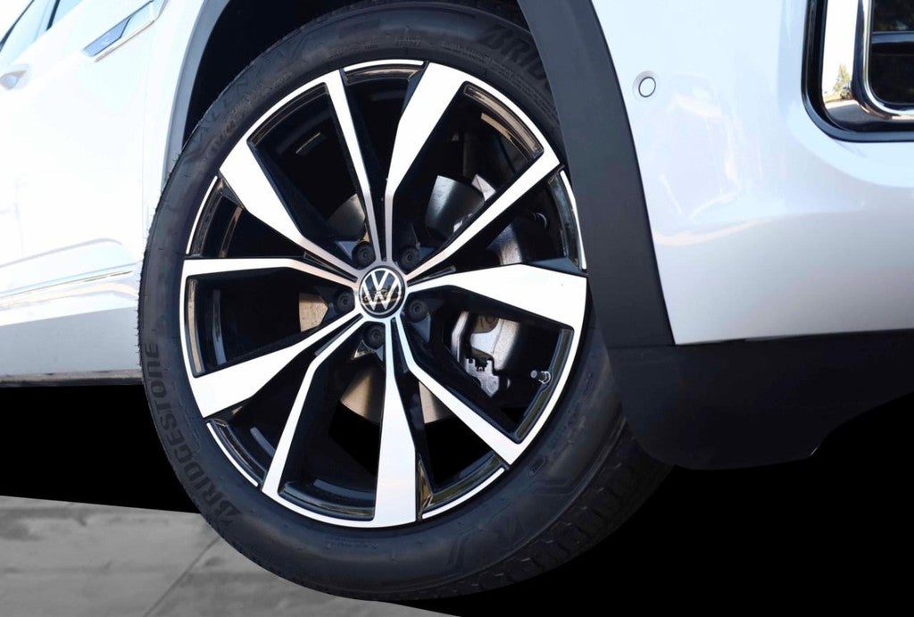 2026 Volkswagen Atlas 2.0T SEL Premium R-Line 4MOTION