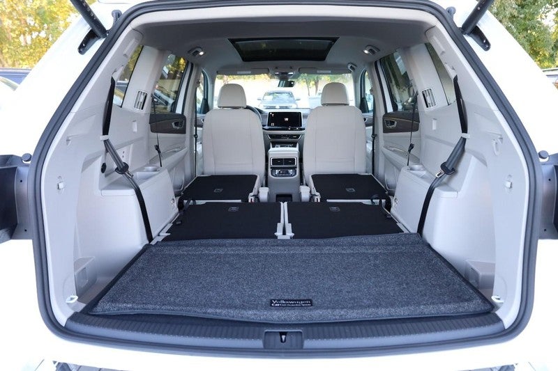 2026 Volkswagen Atlas 2.0T SEL Premium R-Line 4MOTION