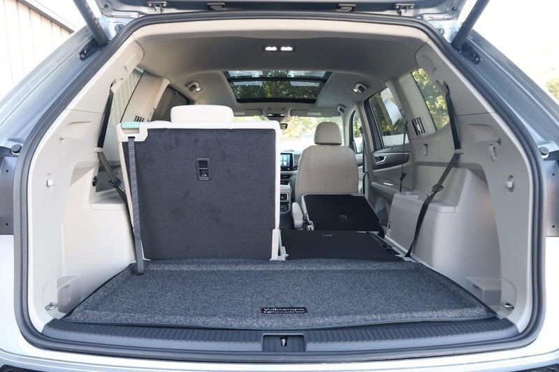 2026 Volkswagen Atlas 2.0T SEL Premium R-Line 4MOTION